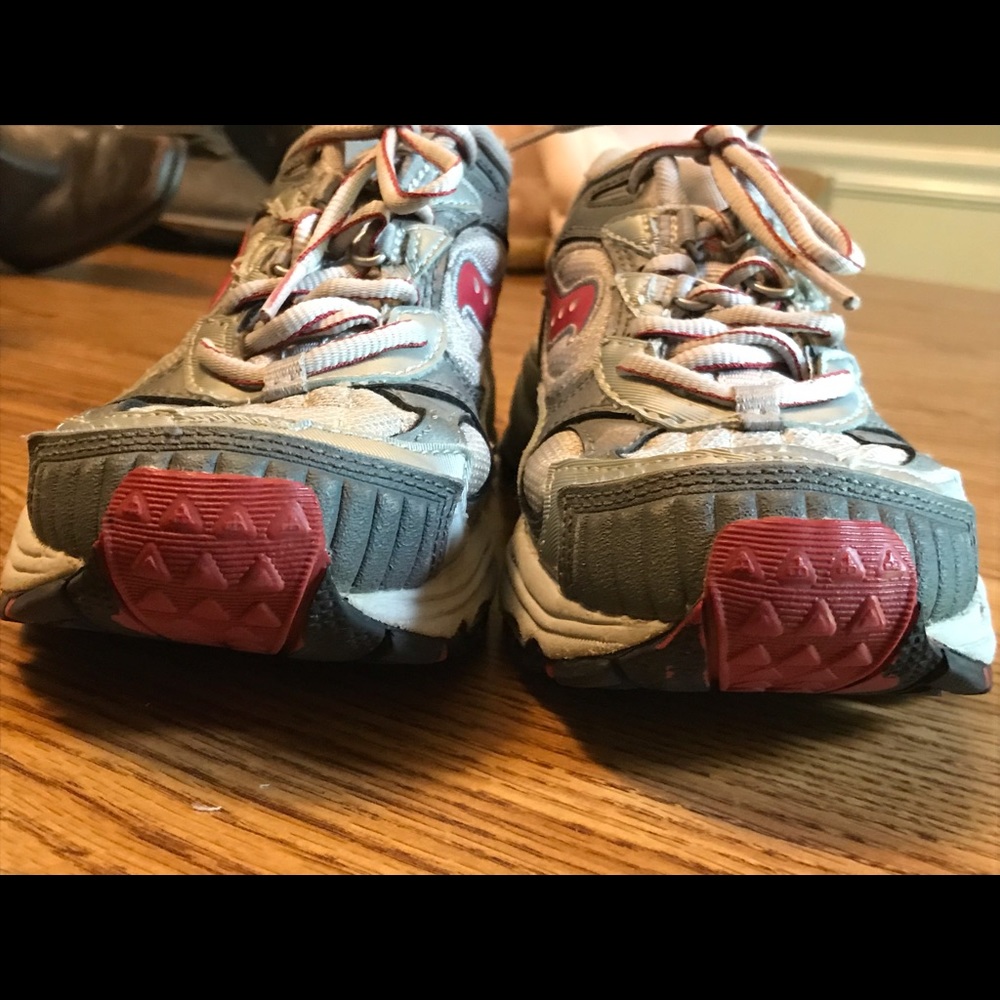 Saucony Grid Aura Tr Running Sneakers - Picture 5 of 8